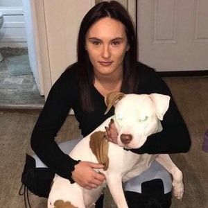 Meet your Posher, Alexandra b